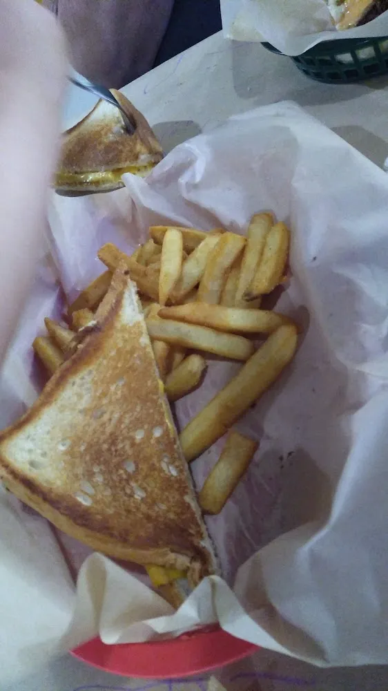 Kids Grilled Cheese and Fries